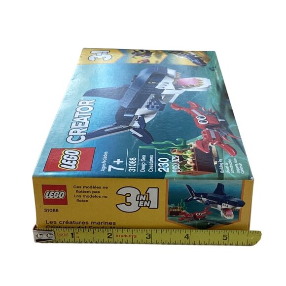 Lego Creator 3-In-1 Deep Sea Creatures Shark Crab Submarine 31088 New Sealed - Picture 7 of 10
